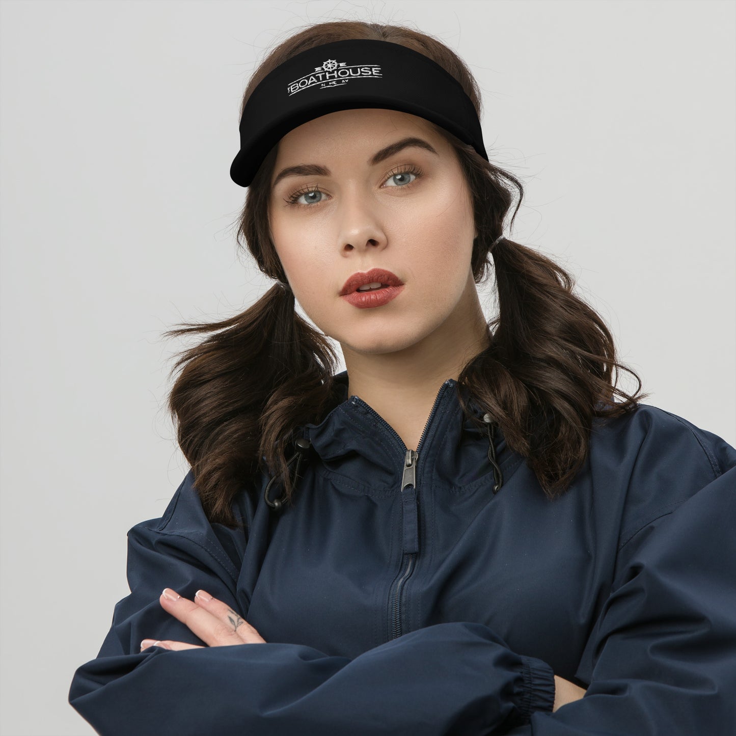 Boathouse on the Bay - Visor